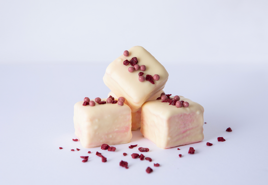 Kirsebær med hvid chokolade